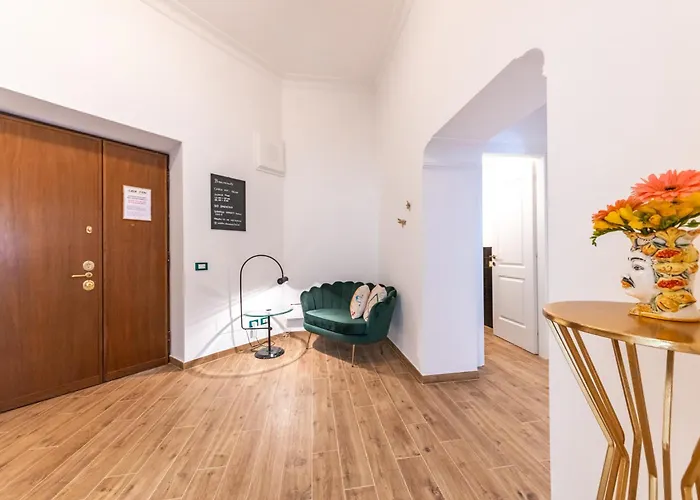 Apartment Casa Fen Palazzo Storico - Re Di Metro A - 2camere2bagni